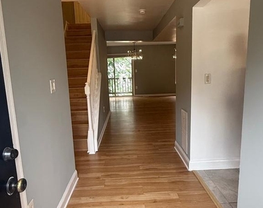 5023 Colburn Terrace - Photo Thumbnail 3
