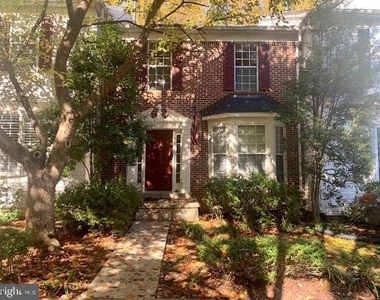 2611 Little Vista Terrace - Photo Thumbnail 1