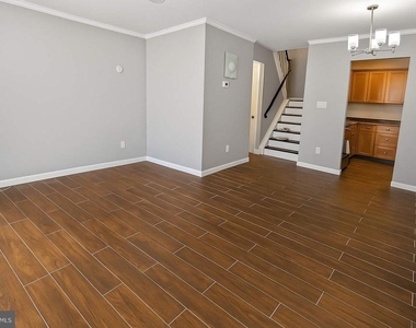9926 Ridgeline Drive - Photo Thumbnail 3