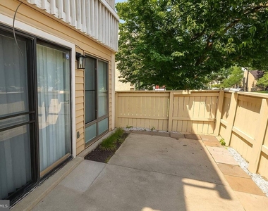 9926 Ridgeline Drive - Photo Thumbnail 1