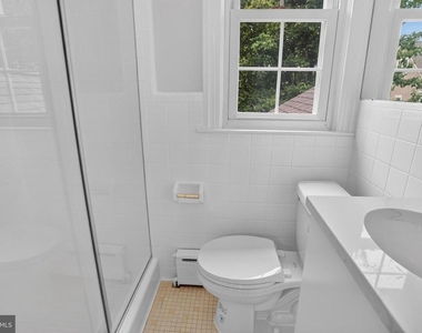 4705 Hunt Avenue - Photo Thumbnail 18
