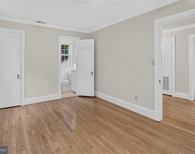 4705 Hunt Avenue - Photo Thumbnail 17