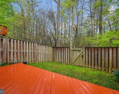 19421 Rayfield Dr - Photo Thumbnail 32