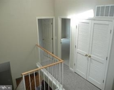 19003 Lark Song Terrace - Photo Thumbnail 3