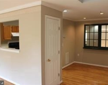 19003 Lark Song Terrace - Photo Thumbnail 9