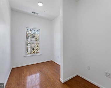 232 Main Street - Photo Thumbnail 7