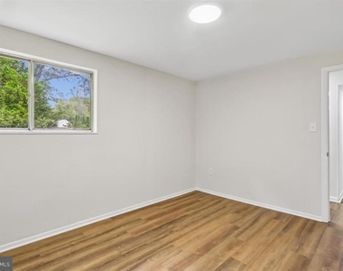 903 Annmore Drive - Photo Thumbnail 38