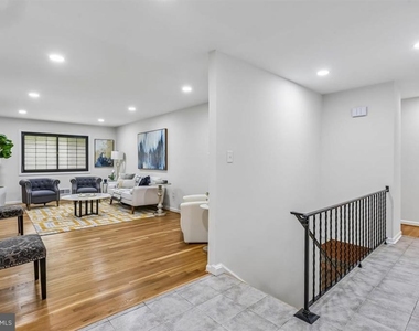 903 Annmore Drive - Photo Thumbnail 30