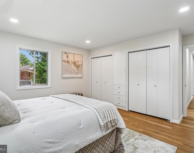 903 Annmore Drive - Photo Thumbnail 18