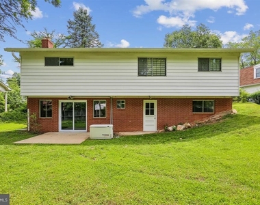 903 Annmore Drive - Photo Thumbnail 44