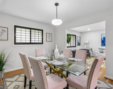 903 Annmore Drive - Photo Thumbnail 16