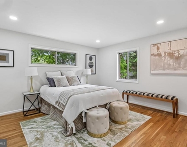 903 Annmore Drive - Photo Thumbnail 17