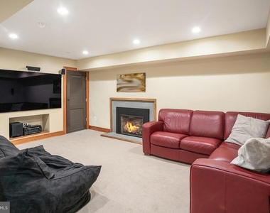 2800 Greenvale Street - Photo Thumbnail 48