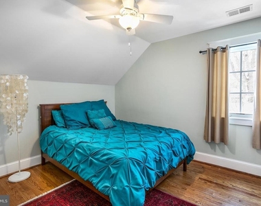 2800 Greenvale Street - Photo Thumbnail 46