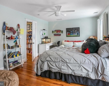2800 Greenvale Street - Photo Thumbnail 44