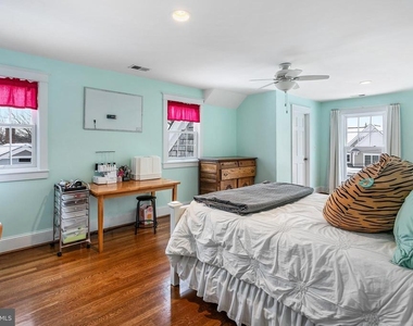 2800 Greenvale Street - Photo Thumbnail 39