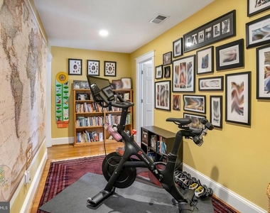 2800 Greenvale Street - Photo Thumbnail 37