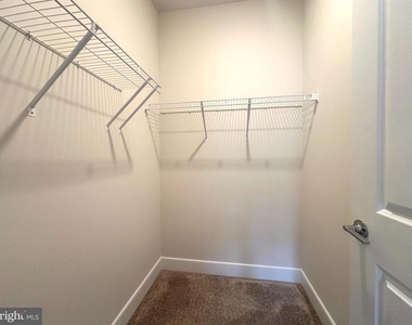 1009 Rockwell Avenue - Photo Thumbnail 32
