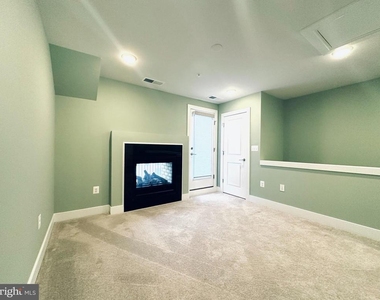 1009 Rockwell Avenue - Photo Thumbnail 33