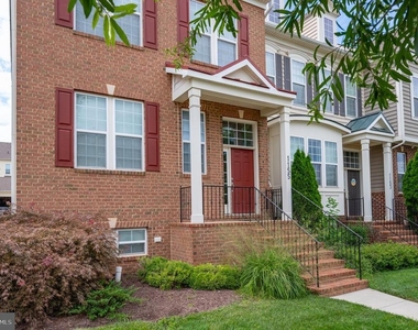 1155 Potomac View Parkway - Photo Thumbnail 3