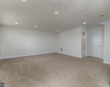 1155 Potomac View Parkway - Photo Thumbnail 18