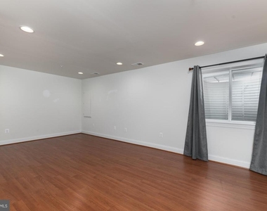 1155 Potomac View Parkway - Photo Thumbnail 20