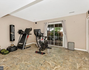 7115 Oberlin Circle - Photo Thumbnail 43