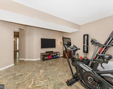 7115 Oberlin Circle - Photo Thumbnail 45