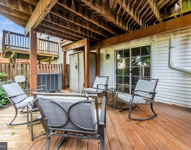 7115 Oberlin Circle - Photo Thumbnail 37