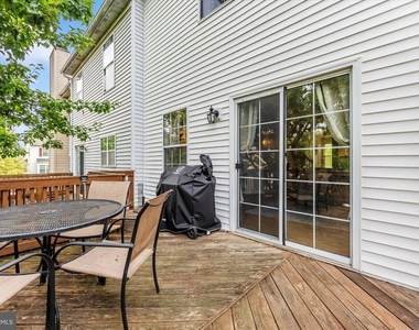 7115 Oberlin Circle - Photo Thumbnail 34