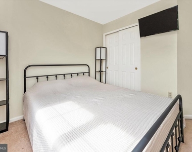7115 Oberlin Circle - Photo Thumbnail 28