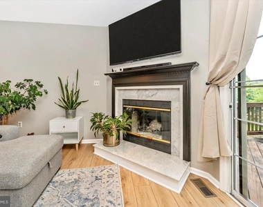 7115 Oberlin Circle - Photo Thumbnail 7