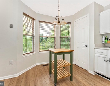 7115 Oberlin Circle - Photo Thumbnail 16