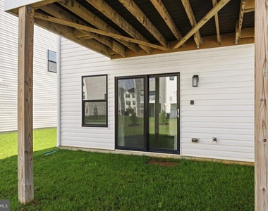 369 Soft Rush Lane - Photo Thumbnail 29