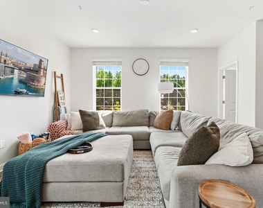 369 Soft Rush Lane - Photo Thumbnail 15