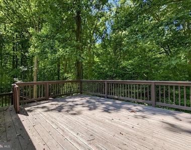 8433 Sailboat Lane - Photo Thumbnail 35