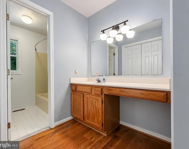 8433 Sailboat Lane - Photo Thumbnail 20