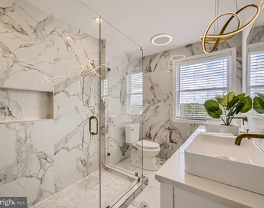 1826 Fairview Avenue - Photo Thumbnail 28