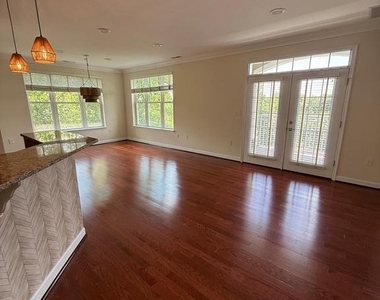 17 Clay Lodge Lane - Photo Thumbnail 20