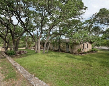 610 Lancelot Way - Photo Thumbnail 1