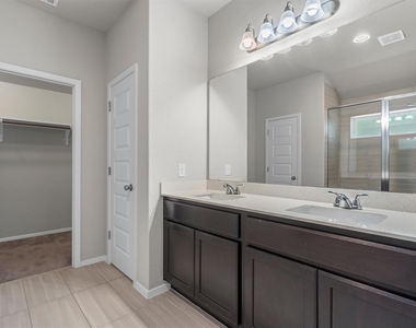 3906 Crockett Ave - Photo Thumbnail 17