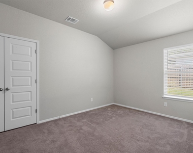 3906 Crockett Ave - Photo Thumbnail 23