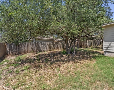 3906 Crockett Ave - Photo Thumbnail 32