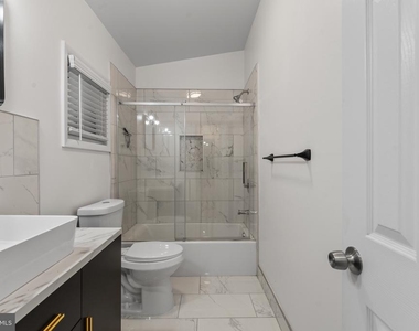 5801 Stuart Avenue - Photo Thumbnail 24