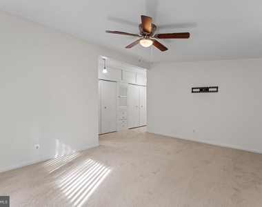 5801 Stuart Avenue - Photo Thumbnail 14
