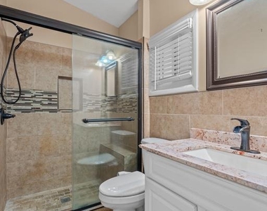 5801 Stuart Avenue - Photo Thumbnail 18
