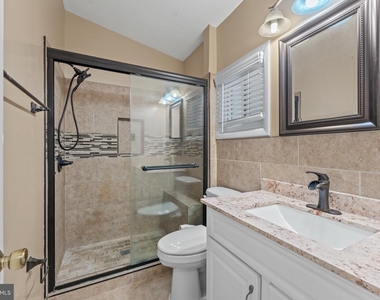 5801 Stuart Avenue - Photo Thumbnail 17
