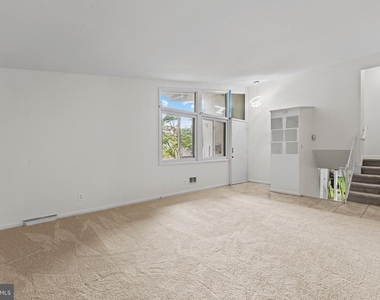 5801 Stuart Avenue - Photo Thumbnail 5