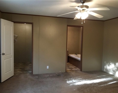1719 Watterson Rd - Photo Thumbnail 6