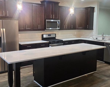 1416 Becknel Avenue - Photo Thumbnail 9